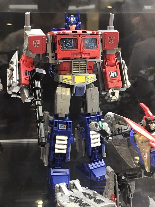 Hascon 2017   Sunday Display Case Updates Feature Power Of The Primes Hot Rod 48 (9 of 11)